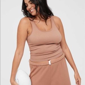 Offline by Aerie Seamless Ribbed tank top